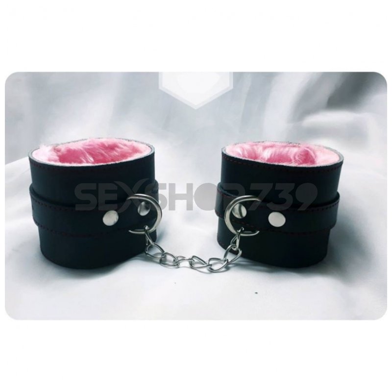 ESPOSAS DE CUERO CON PELUCHE ANCHAS
